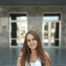 Freelancer Dana S. — Ukraina, Czernihów. Specjalizacja — Loga, Projektowanie stron internetowych