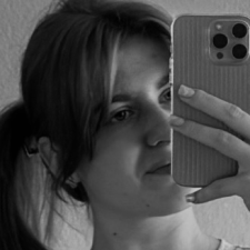Daniela D.