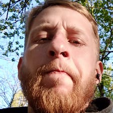Фрилансер Daniel F. — Украина, Херсон. Специализация — Аудио и видео монтаж, Услуги диктора