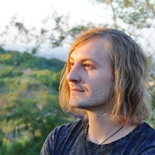 Фрилансер Виталий Д. — Украина, Киев. Специализация — Обработка видео, Перевод текстов