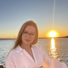 Freelancer Anna D. — Ukraina. Specjalizacja — Praca z klientami, Reklama w mediach społecznościowych