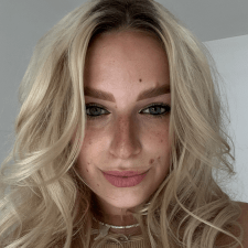 Zleceniodawca Daria L. — Cypr, Limassol.