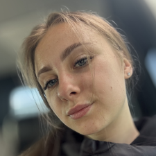 Freelancer Dar'ya S. — Ukraine. Core skill — Text Translation, Social Media Page Design