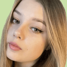 Freelancer Dasha H. — Niemcy, Berlin. Specjalizacja — Język niemiecki, Copywriting