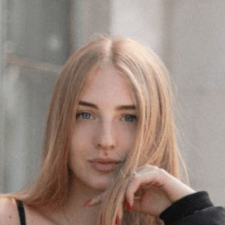 Фрилансер Дарина К. — Украина, Киев. Специализация — Перевод текстов, Логотипы