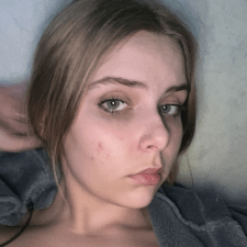 Freelancer Daria B. — Ukraine, Zhitomir. Core skill — Interface Design (UI/UX), Web Design
