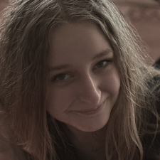 Фрилансер Дар'я С. — Украина, Чернигов. Специализация — AI в дизайне, Баннеры