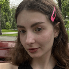 Freelancer Daria D. — Ukraine, Cherkassy. Specialization — Social Media Marketing (SMM), Social Media Page Design