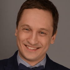 Zleceniodawca Dmitry B. — Ukraina, Kijów.