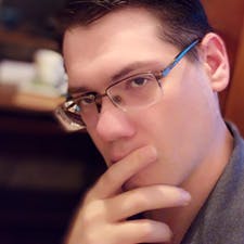 Freelancer Aleksandr D. — Ukraina, Kijów. Specjalizacja — Język angielski, Pisanie artykułów