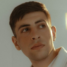 Фрилансер Alik M. — Армения, Yerevan. Специализация — Логотипы, Дизайн визиток