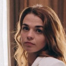 Freelancer Kseniia K. — Ukraine, Dnepr. Core skill — Banners, Interface Design (UI/UX)