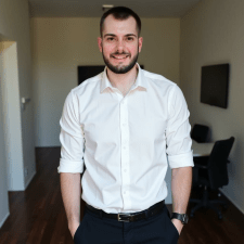Freelancer Oleksandr C. — Ukraine, Cherkassy. Core skill — HTML & CSS, Web Programming