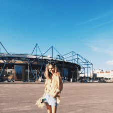 Freelancer Diana O. — Ukraine, Kharkiv. Core skill — Mobile Apps Design, Logo Design