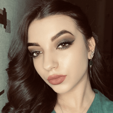 Freelancer Diana M. — Ukraina. Specjalizacja — Praca z klientami