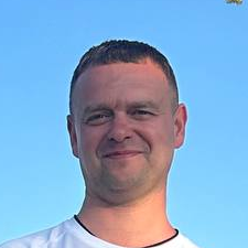 Freelancer Dmitro K. — Ukraine, Kyiv. Core skill — HTML & CSS