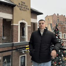 Freelancer Demian F. — Ukraina, Kijów. Specjalizacja — Reklama wideo, Obróbka wideo