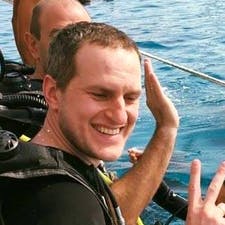 Заказчик Дмитрий П. — Украина.