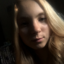 Freelancer Diana K. — Ukraina, Czernihów. Specjalizacja — AI tekst, Wiersze, piosenki, proza