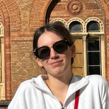 Фрилансер Діана Ф. — Украина, Львов. Специализация — Обработка фото, Перевод текстов