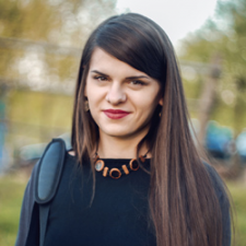 Freelancer Nadya L. — Ukraina, Czerniowce. Specjalizacja — Projektowanie dla poligrafii, Projektowanie wizytówek