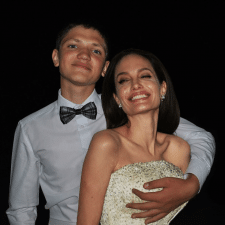 Фрилансер Дмитрий Г. — Украина, Днепр. Специализация — Логотипы, Дизайн сайтов