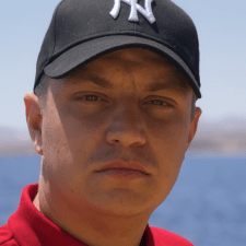 Freelancer Volodimir P. — Ukraine, Cherkassy. Core skill — HTML & CSS, Javascript and Typescript