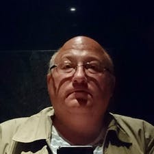 Михаил Васильев