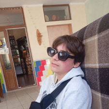 Freelancer Andrii Y. — Ukraina, Pierwomajsku. Specjalizacja — AI tekst, Loga