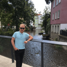 Фрилансер Дмитро Я. — Польша, Poznan. Специализация — Продвижение в социальных сетях (SMM), Аудио и видео монтаж