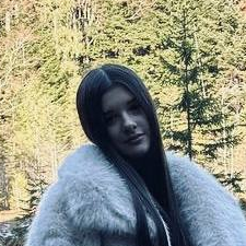 Freelancer Polina D. — Ukraine, Pokrov. Core skill — AI Art, Data Processing