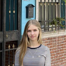 Фрилансер Yelyzaveta V. — Турция, Самсун. Специализация — Дизайн сайтов, Логотипы