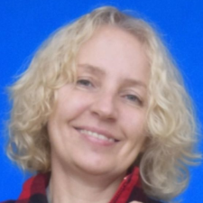 Freelancer Olena K. — Ukraine, Kyiv. Core skill — Tuition, Text Translation