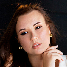 Freelancer Olena S. — Ukraine, Zaporizhzhia. Core skill — Photo Processing, Corporate Style