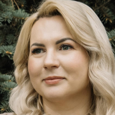 Freelancer Olena P. — Ukraine, Kharkiv. Core skill — Bot Development, Social Media Marketing (SMM)