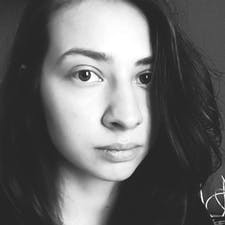 Фрилансер Elene G. — Италия, Bari. Специализация — Оформление страниц в социальных сетях, Инжиниринг