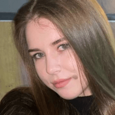 Freelancer Yelyzaveta V. — Ukraina. Specjalizacja — Język angielski, Copywriting
