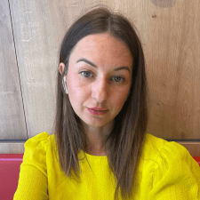 Freelancer Yelyzaveta B. — Ukraine, Kharkiv. Core skill — Marketing Research, Social Media Marketing (SMM)