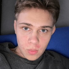 Фрилансер Artem B. — Украина, Балаклея. Специализация — Векторная графика, Логотипы