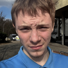 Freelancer Yevgeny O. — Ukraine, Odessa. Core skill — Text Translation, Photo Processing
