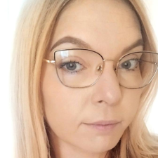 Freelancer Ewelina C. — Polska, Kraków. Specjalizacja — Sklepy internetowe i e-commerce, Copywriting