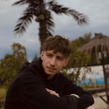 Freelancer Artur K. — Polska. Specjalizacja — Edycja audio i wideo, Obróbka wideo