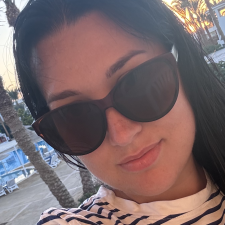 Фрилансер Iryna V. — Украина, Львов. Специализация — 3D моделирование и визуализация, Дизайн визиток