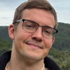 Freelancer Nikita F. — Norway, Oslo. Core skill — Web Programming, Web Design