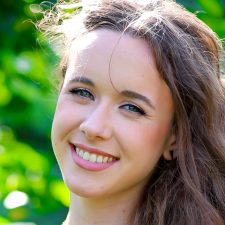 Freelancer Marina T. — Ukraine. Core skill — Interface Design (UI/UX), Text Editing & Proofreading