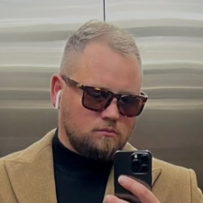 Freelancer Nazarii K. — Ukraina, Dniepr. Specjalizacja — Programowanie stron internetowych, Tworzenie chatbota