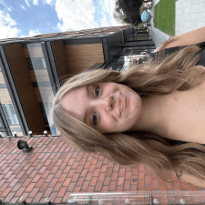 Freelancer Veronika D. — Ukraine, Kyiv. Core skill — AI & Machine Learning, Python