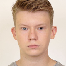 Freelancer Denys T. — Ukraine, Kyiv. Core skill — Customer Support