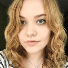 Freelancer Alena P. — Ukraina, Chmielnicki. Specjalizacja — Projektowanie dla poligrafii, Obróbka zdjęć