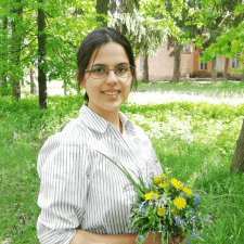 Фрилансер Olena N. — Украина, Черкассы. Специализация — Редактура и корректура текстов, Украинский язык